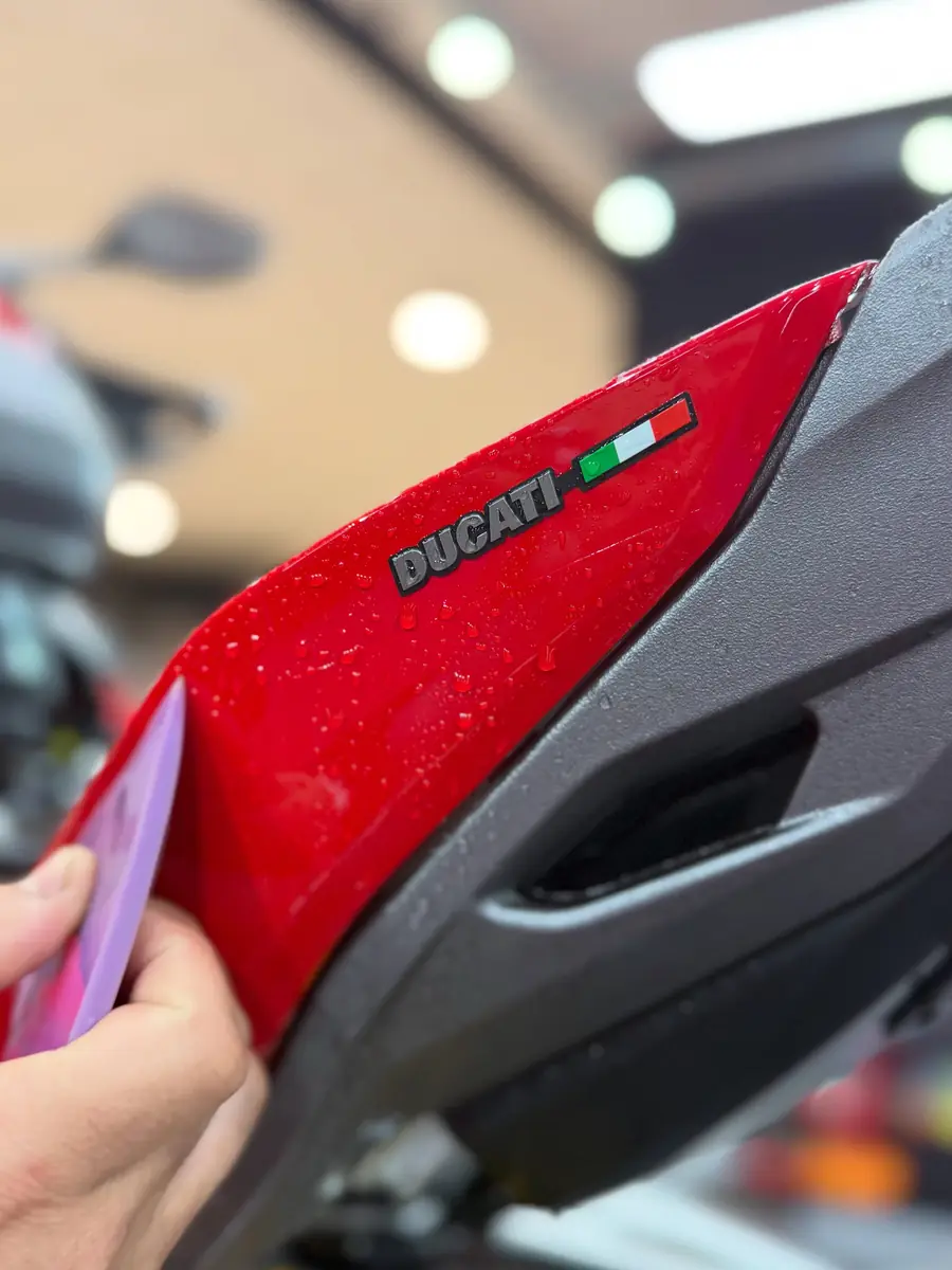 Ducati Multistrada στο Studio Details Tzimas — λήψη 7