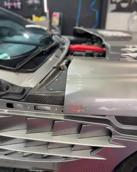 Mercedes SLR στο Studio Details Tzimas — φωτογραφία 4