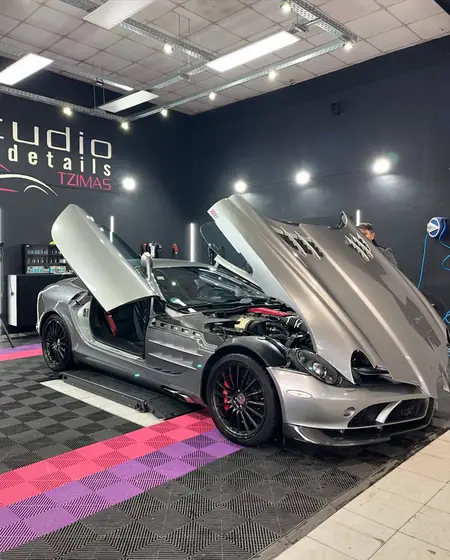 Mercedes SLR στο Studio Details Tzimas — φωτογραφία 7